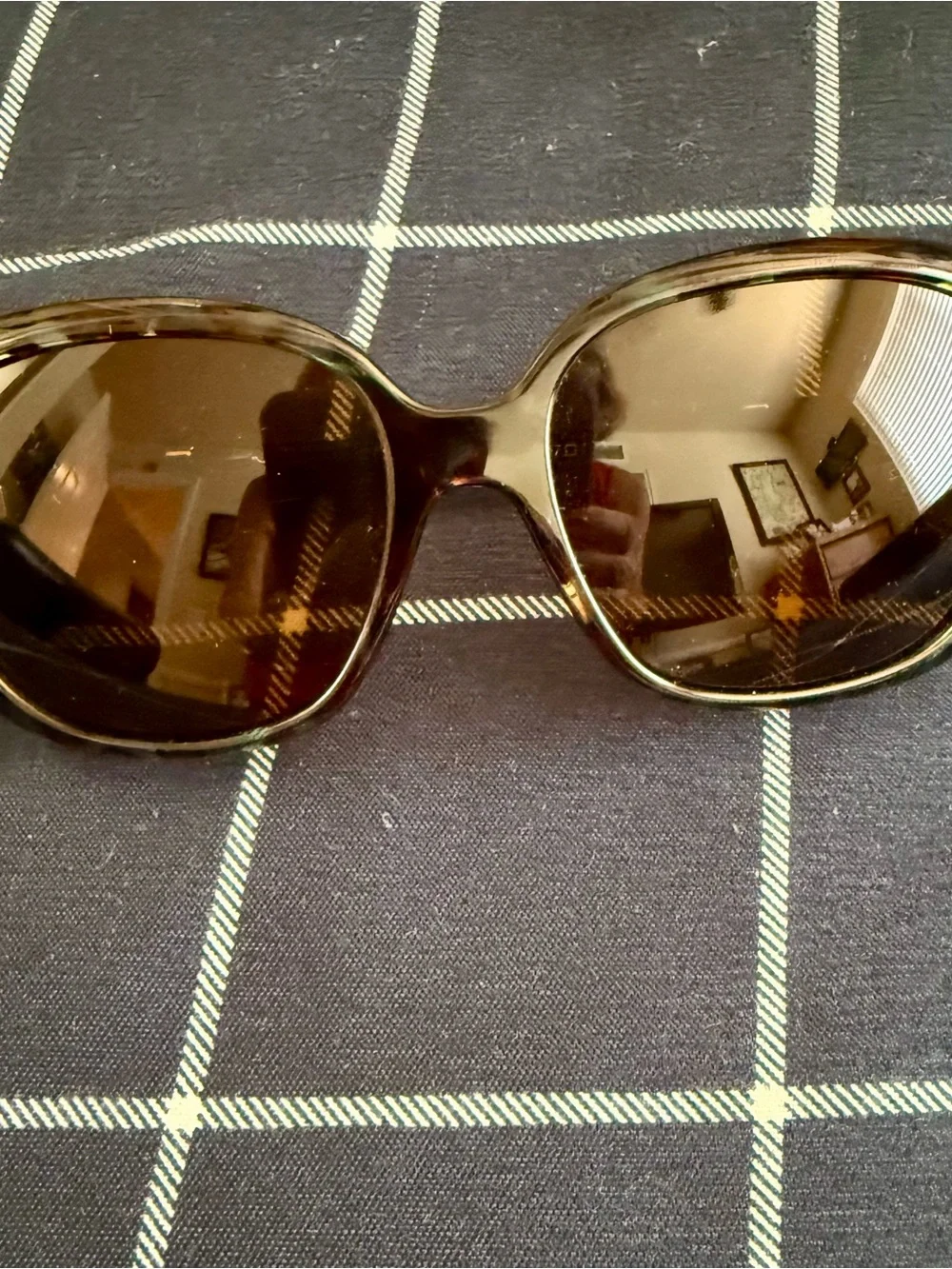Kirkland Signature Brown Gradient Oversized Women’s Sunglasses